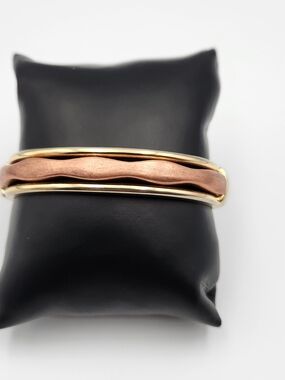 Two-Tone Gold Tone and Copper Women’s Bangle Bracelet